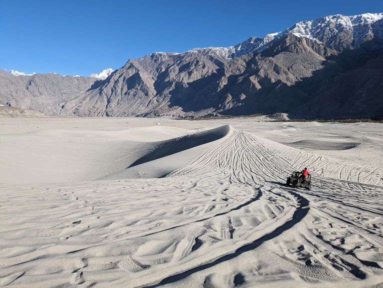 Sarfaranga Desert